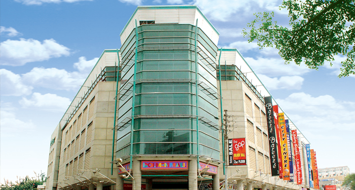 Dolmen Mall Tariq Road Karachi