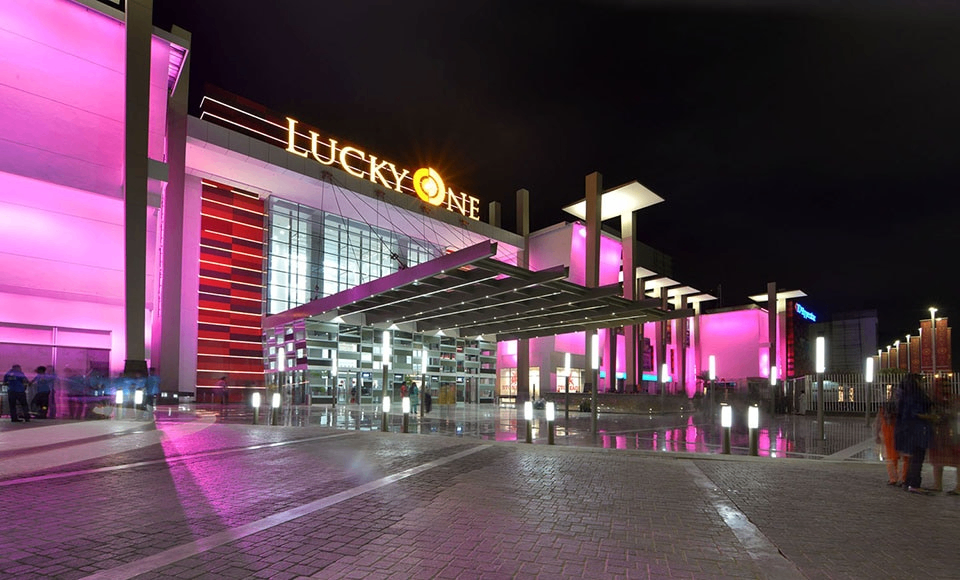 Lucky One Mall Karachi